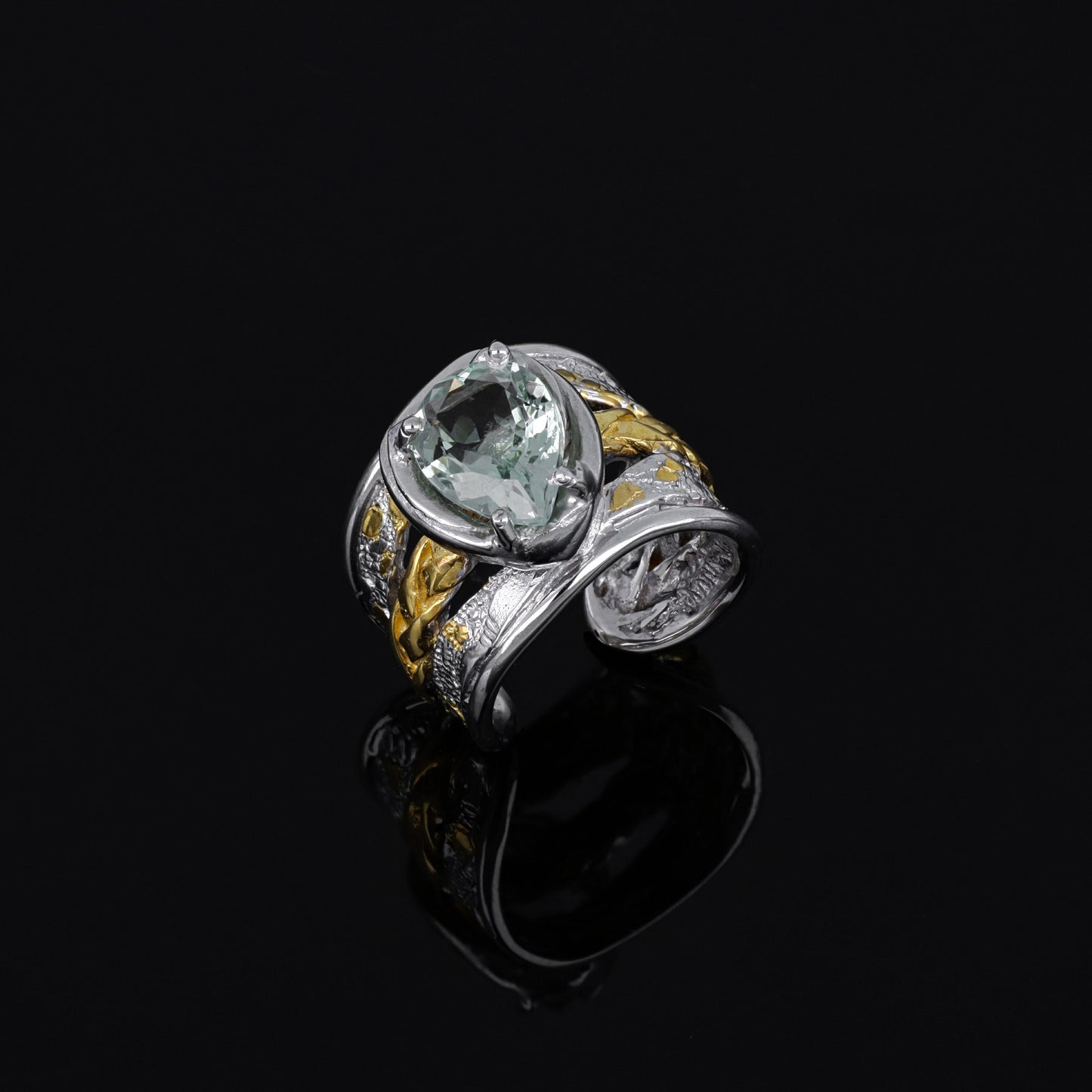 Morning Glory Ring with Natural Aquamarine, Gold-Plated