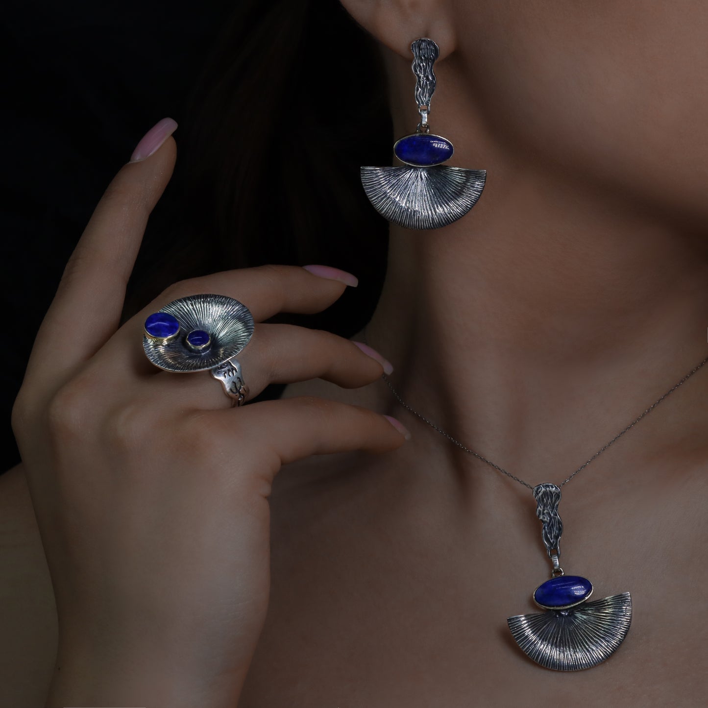 Set THE MOON PHASES with Lapis Lazuli